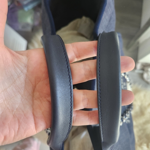 Chanel deauville large tote with box - Picture 6 of 15